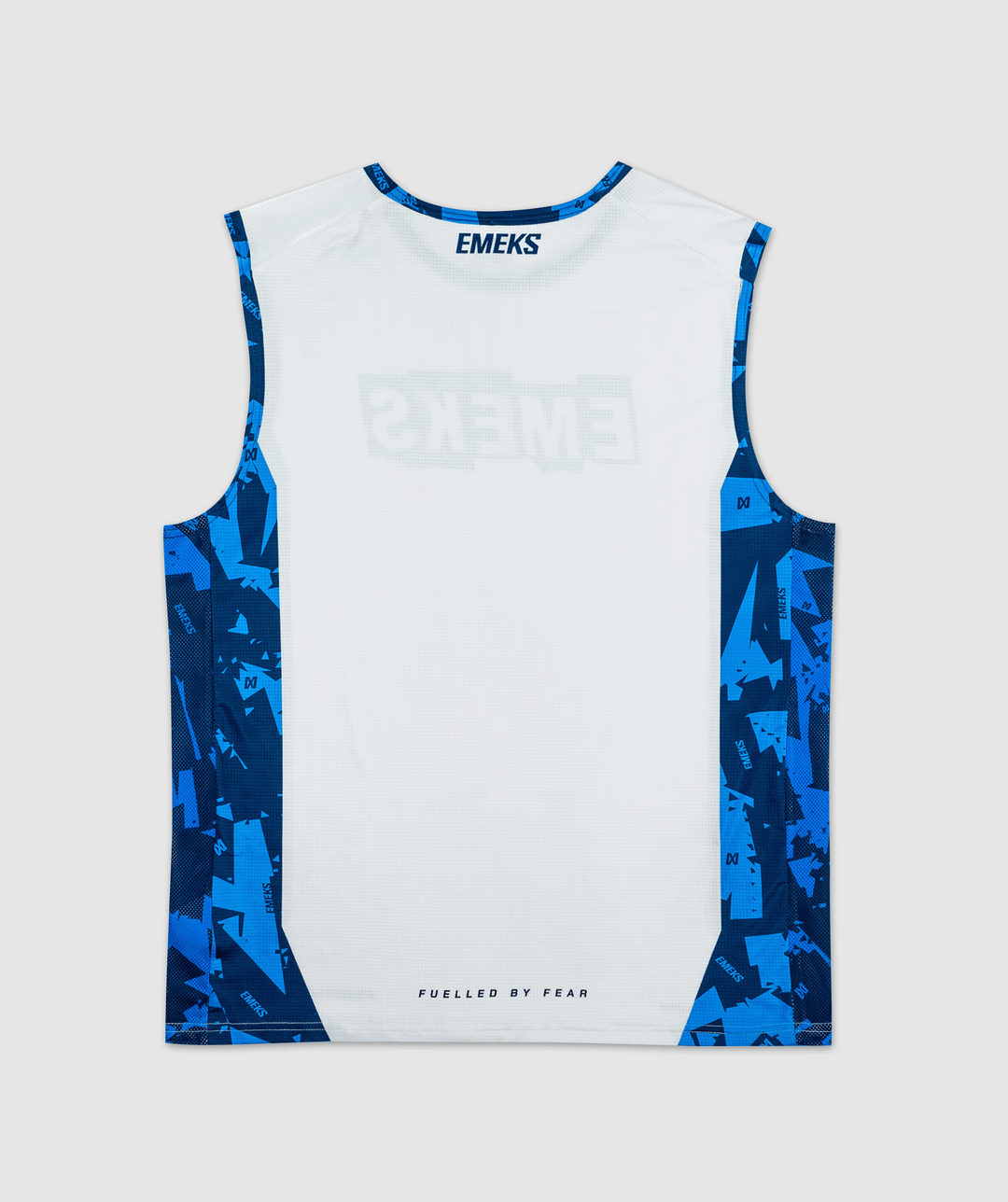 PLAY BIB