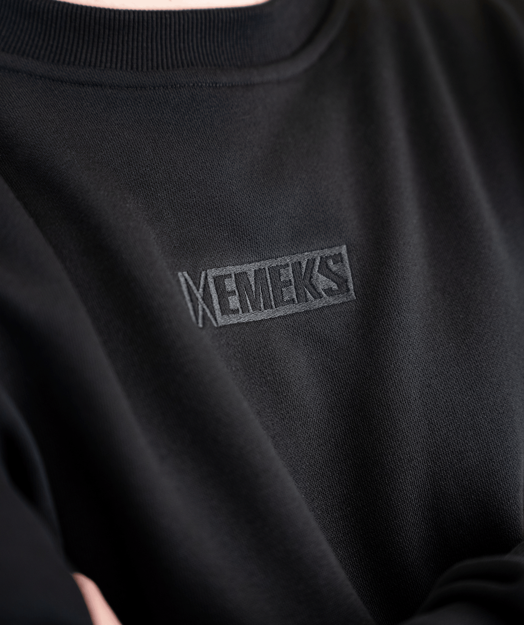 Heavy duty riding sweatshirt for motocross, designed for winter MX  with embroidered design - EMEKS racewear UK